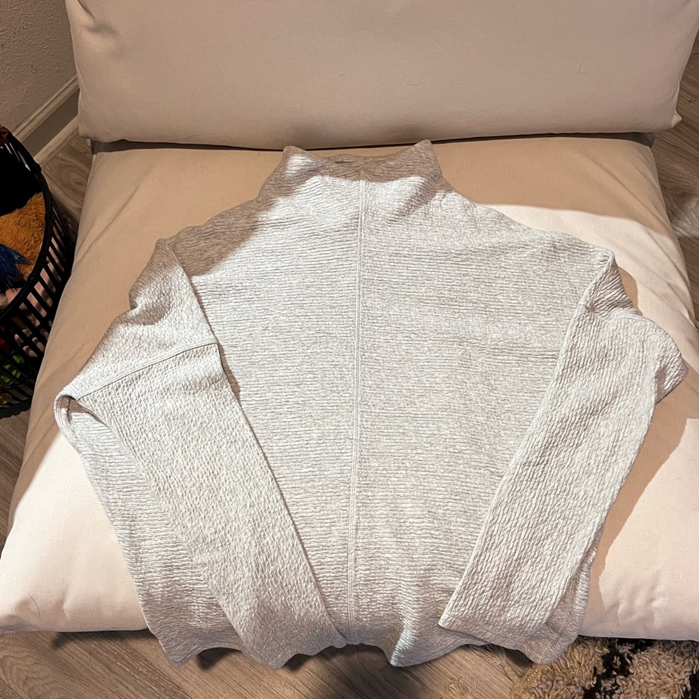 Lululemon sweater